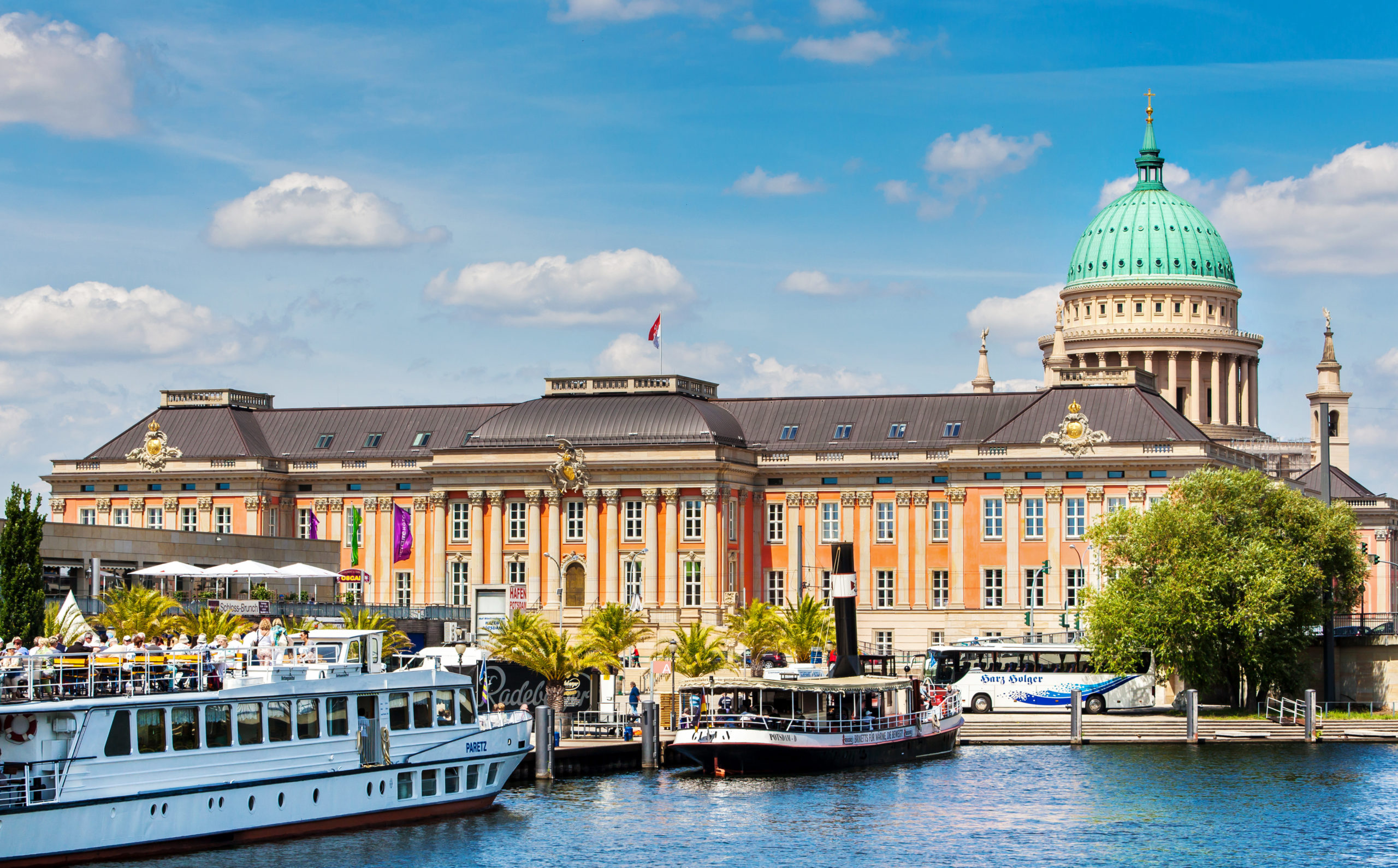Berlin: Metropolis with Heart and Soul